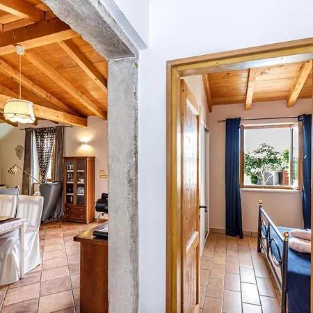 Morena ヴィラ プーラ